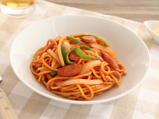 焼きそば麺で時短簡単！焼きケチャップナポリタン